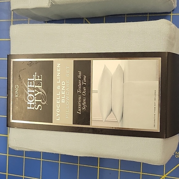 King Hotel Style Lyocell & Linen Blend Pillow Case Set of 2 in Pk Duck Egg Color - Picture 1 of 3